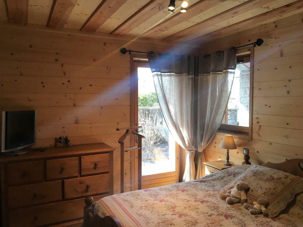 Chalet Clos Moccand Samoens Exterior photo